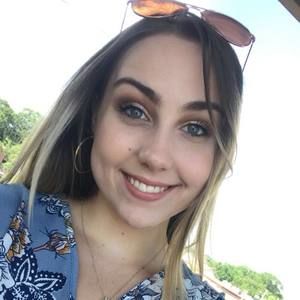 Meet your Posher, Kayla